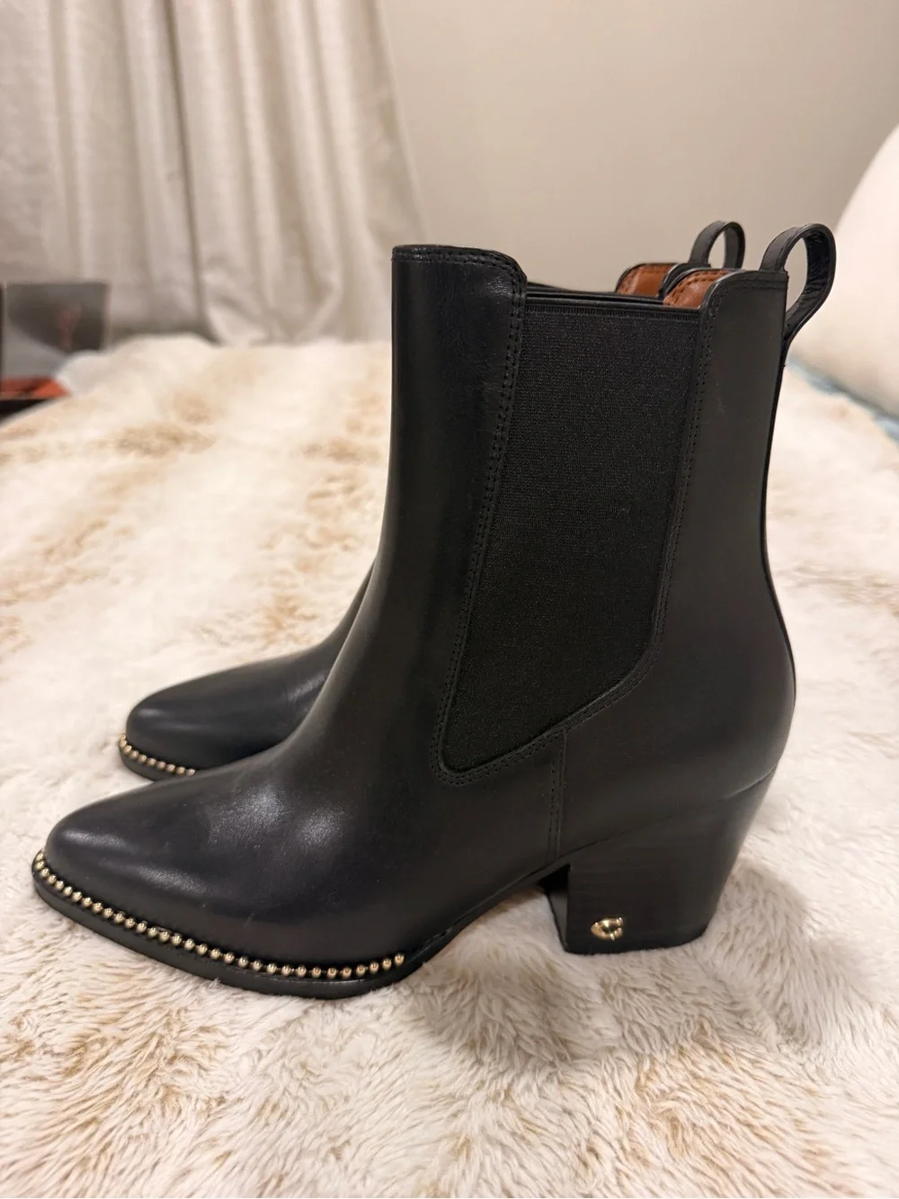 COACH Pierce Black Leather Studded Chelsea Booties – Size 7.5B – NEW